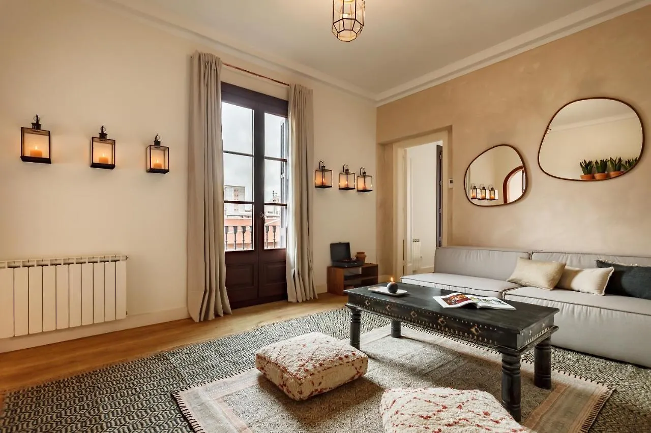 Hidalgo - Two Bedroom Apartment In Eixample Barcelona Spain
